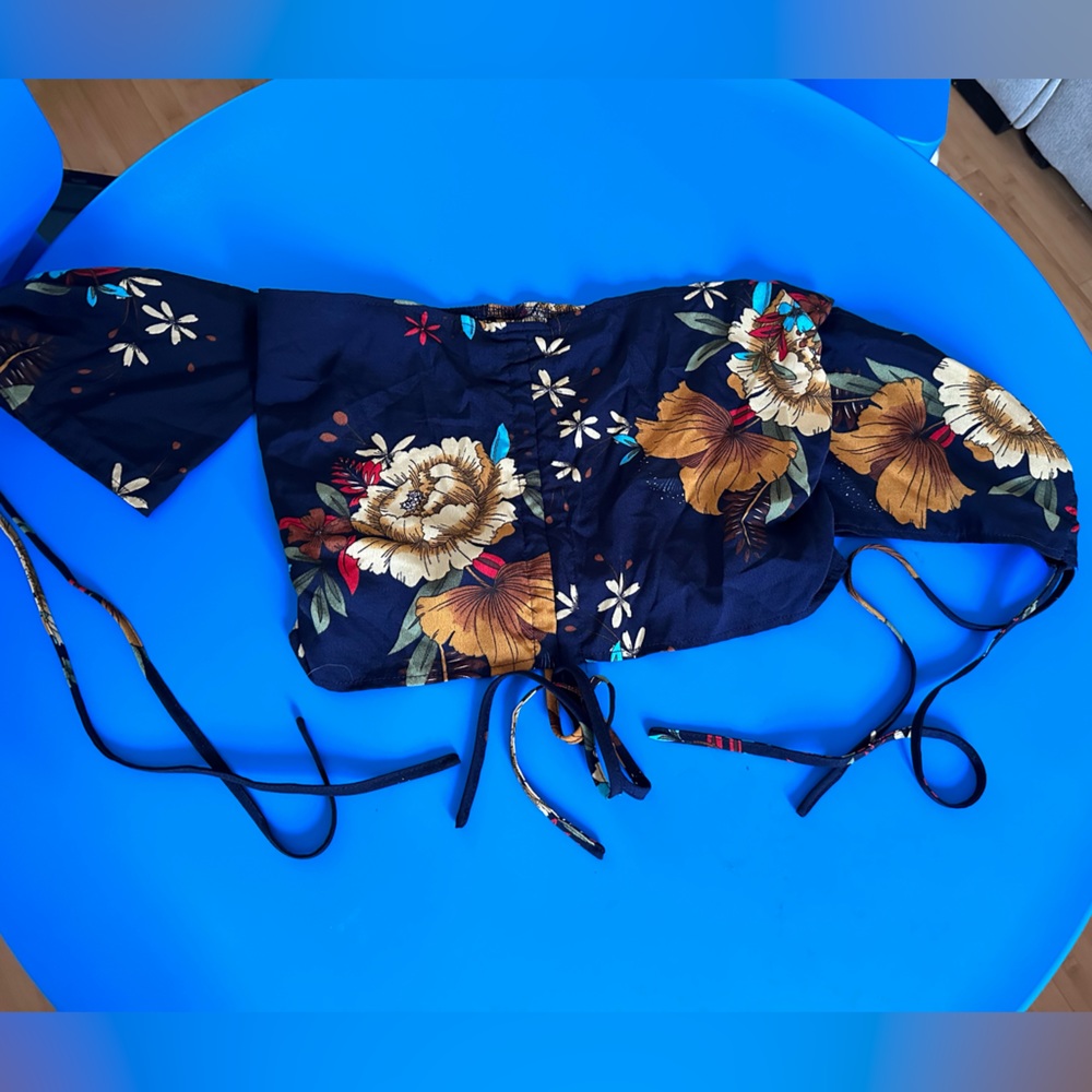 Never worn cropped top